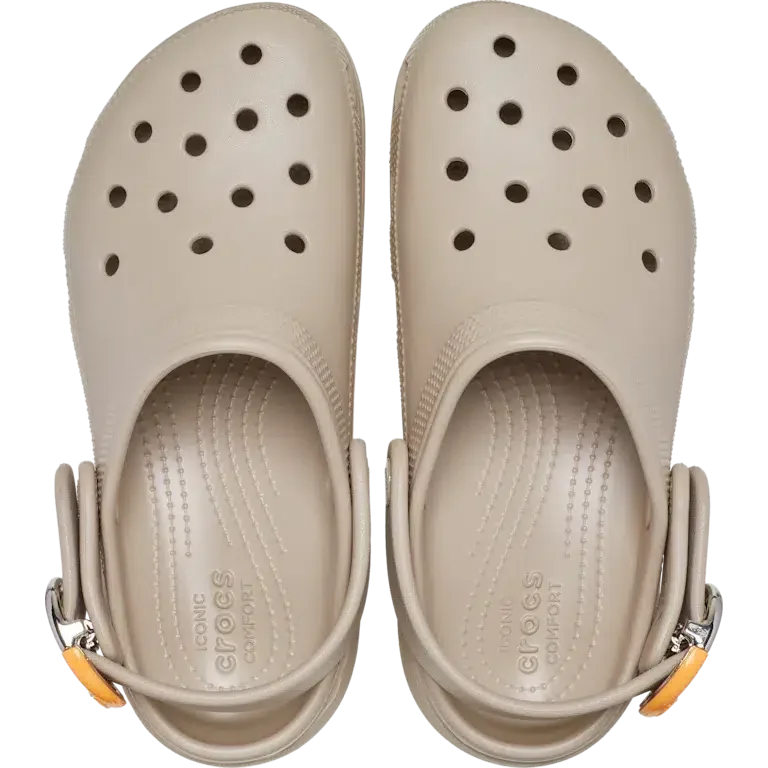 Classic Platform Dipped Buckle Clog Classic Platform Dipped Buckle Clog